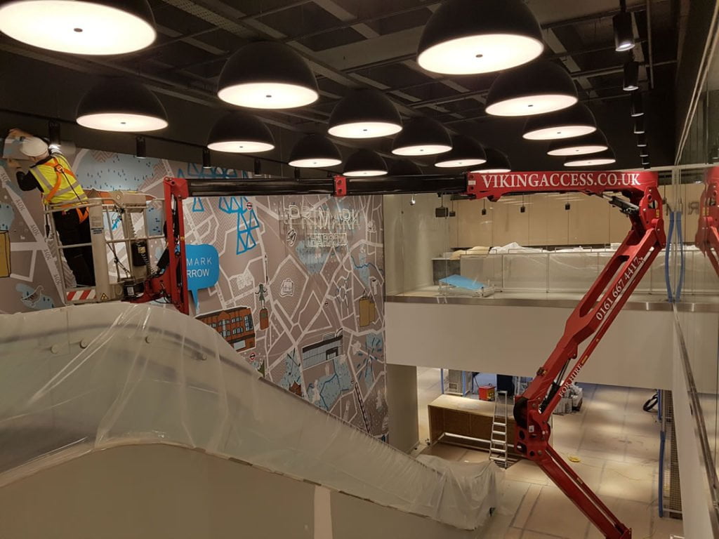 Tracked Spider Access Primark