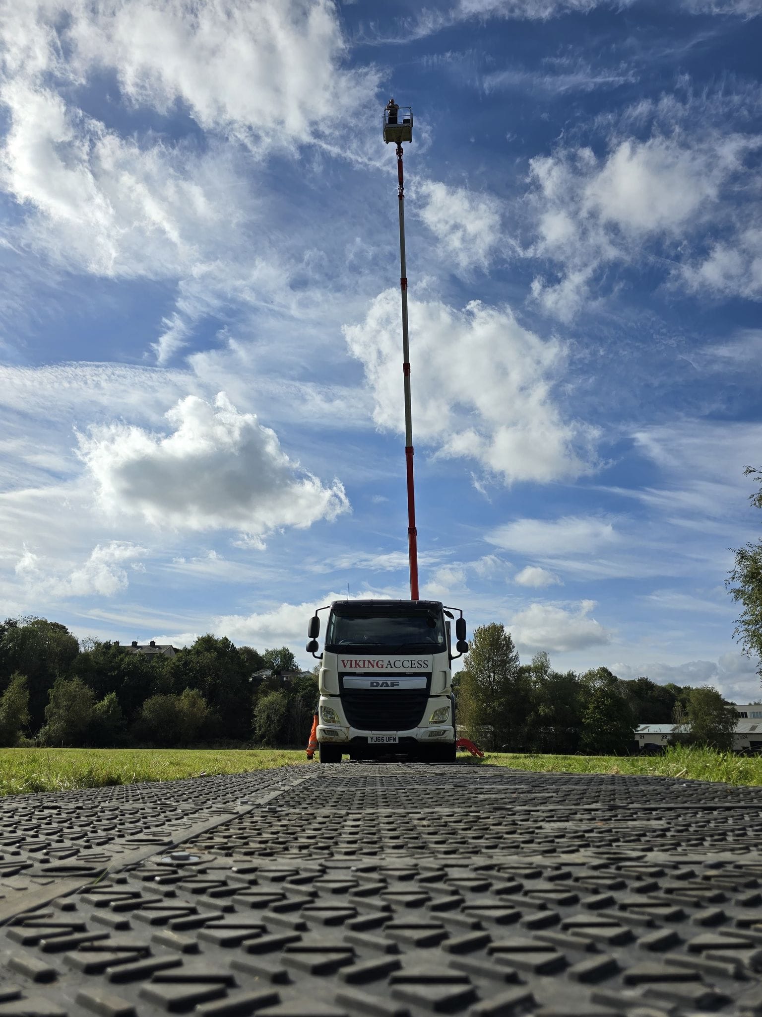 WhatsApp Image 2025-04-22 at 09.57.20_948fa750